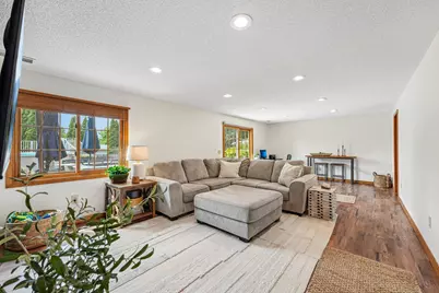2318 Friendship Lane, Burnsville, MN 55337 - Photo 11