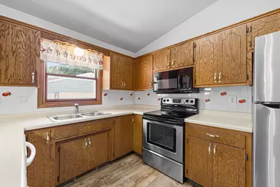 2114 51st Street NW, Rochester, MN 55901 - Photo 15