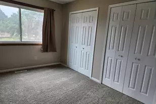 2860-2862 Wheeler Street N, Roseville, MN 55113 - Photo 11