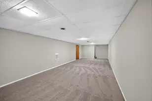 508 E Main St, Hayfield, MN 55940 - Photo 25