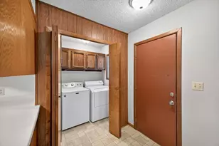 508 E Main St, Hayfield, MN 55940 - Photo 17