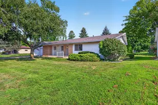 508 E Main St, Hayfield, MN 55940 - Photo 35