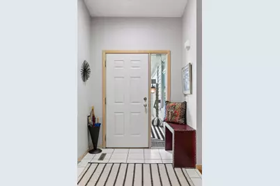 8950 Hilloway Road, Eden Prairie, MN 55347 - Photo 3