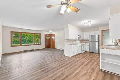 702 Power Avenue S, Hinckley, MN 55037 - Photo 7