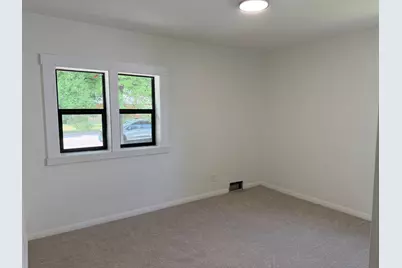 213 7th Avenue SE, Elbow Lake, MN 56531 - Photo 7