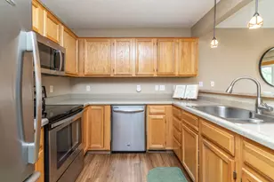 6822 Benton Cir, Inver Grove Heights, MN 55076 - Photo 17
