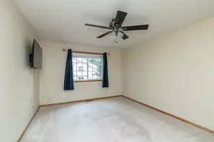 6822 Benton Cir, Inver Grove Heights, MN 55076 - Photo 29