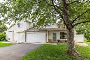 6822 Benton Cir, Inver Grove Heights, MN 55076 - Photo 1