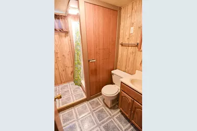 245 Kneale Avenue N, Thief River Falls, MN 56701 - Photo 19