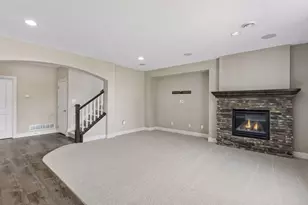 9080 Princeton Cir, Woodbury, MN 55125 - Photo 59