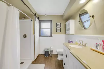 2735 18th Avenue E, North Saint Paul, MN 55109 - Photo 23