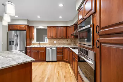 18510 25th Avenue N, Plymouth, MN 55447 - Photo 7