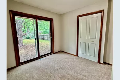 8001 Edgewood Avenue N, Brooklyn Park, MN 55445 - Photo 9