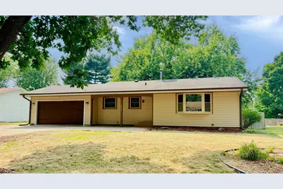 8001 Edgewood Avenue N, Brooklyn Park, MN 55445 - Photo 11