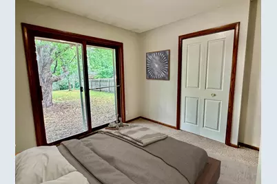 8001 Edgewood Avenue N, Brooklyn Park, MN 55445 - Photo 9