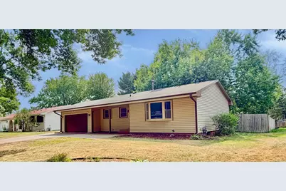 8001 Edgewood Avenue N, Brooklyn Park, MN 55445 - Photo 1