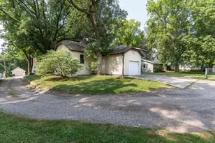 314 Birch Ave W, Fergus Falls, MN 56537 - Photo 3