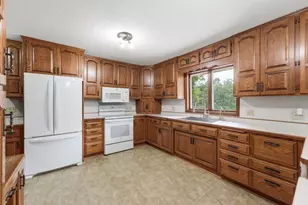 20219 Co Rd 197, Belgrade, MN 56312 - Photo 17