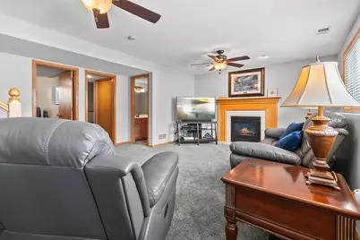 15712 Crocus Avenue W, Rosemount, MN 55068 - Photo 11