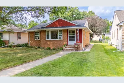 591 36th Avenue NE, Minneapolis, MN 55418 - Photo 1