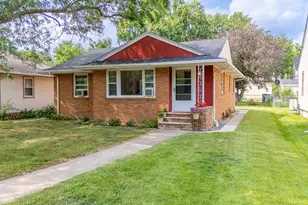 591 36th Ave NE, Minneapolis, MN 55418 - Photo 1