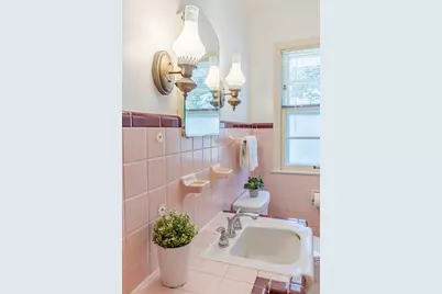 591 36th Avenue NE, Minneapolis, MN 55418 - Photo 25