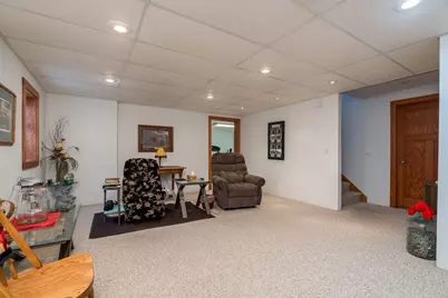 1007 Crystal Lake Drive, Lake Crystal, MN 56055 - Photo 23