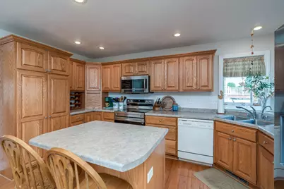 1007 Crystal Lake Drive, Lake Crystal, MN 56055 - Photo 7