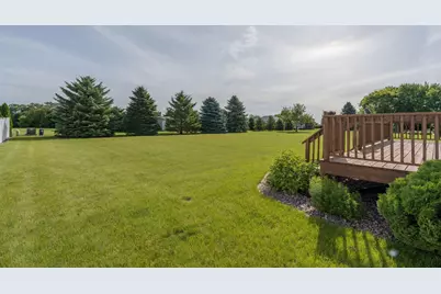 1007 Crystal Lake Drive, Lake Crystal, MN 56055 - Photo 31