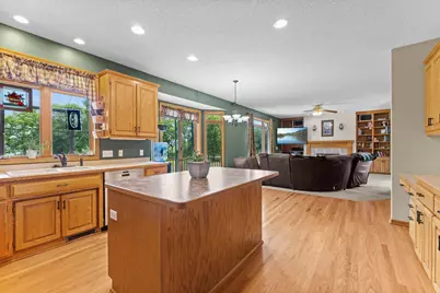 1484 Riverbluff Drive, Hastings, MN 55033 - Photo 19
