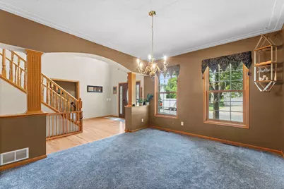 1484 Riverbluff Drive, Hastings, MN 55033 - Photo 9