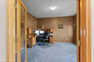 1484 Riverbluff Dr, Hastings, MN 55033 - Photo 13