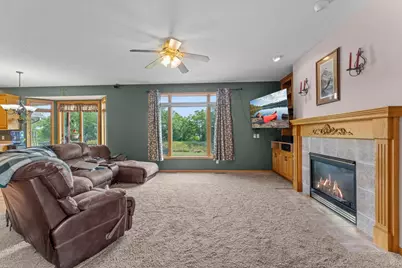 1484 Riverbluff Drive, Hastings, MN 55033 - Photo 21