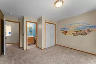 1484 Riverbluff Dr, Hastings, MN 55033 - Photo 37