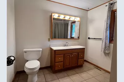 2689 and 2688 Oak Loop NW, Baudette, MN 56623 - Photo 17