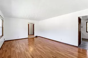 6936 Newton Ave N, Brooklyn Center, MN 55430 - Photo 5