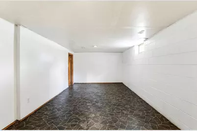 6936 Newton Avenue N, Brooklyn Center, MN 55430 - Photo 25