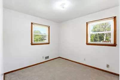 6936 Newton Avenue N, Brooklyn Center, MN 55430 - Photo 17