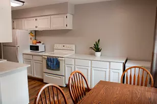 31 Marie Ave E, West Saint Paul, MN 55118 - Photo 3