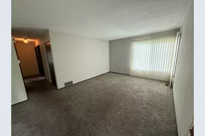 155 Bordeaux Court, Woodbury, MN 55125 - Photo 7