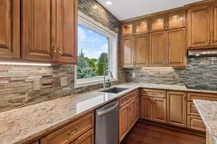 2462 Lone Eagle Trail, Woodbury, MN 55129 - Photo 19