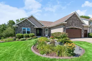 2462 Lone Eagle Trail, Woodbury, MN 55129 - Photo 55