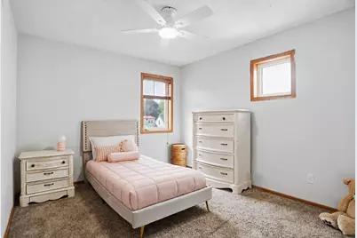 5201 Humboldt Avenue N, Minneapolis, MN 55430 - Photo 29