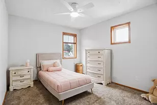 5201 Humboldt Ave N, Minneapolis, MN 55430 - Photo 29