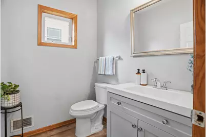 5201 Humboldt Avenue N, Minneapolis, MN 55430 - Photo 17