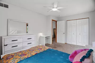 5201 Humboldt Avenue N, Minneapolis, MN 55430 - Photo 31