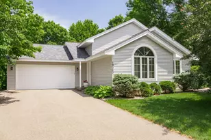 19363 Eureka Ct, Farmington, MN 55024 - Photo 1