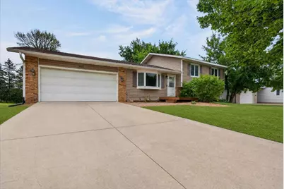 2575 Lamada Place, Owatonna, MN 55060 - Photo 1