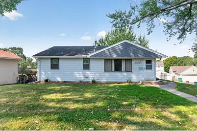 3860 2 1/2 Street NE, Columbia Heights, MN 55421 - Photo 3