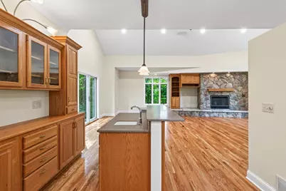 9848 Oak Shore Drive, Lakeville, MN 55044 - Photo 15